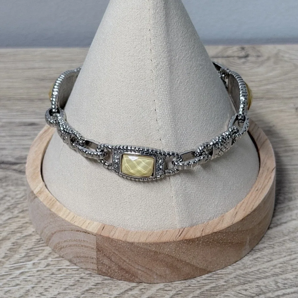 Silver Tone Chain Link Bracelet Yellow Stone Glam Retro Luxe Statement Jewelry